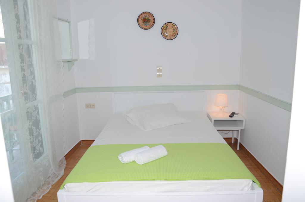 Aegli Rooms Tínos Kamer foto